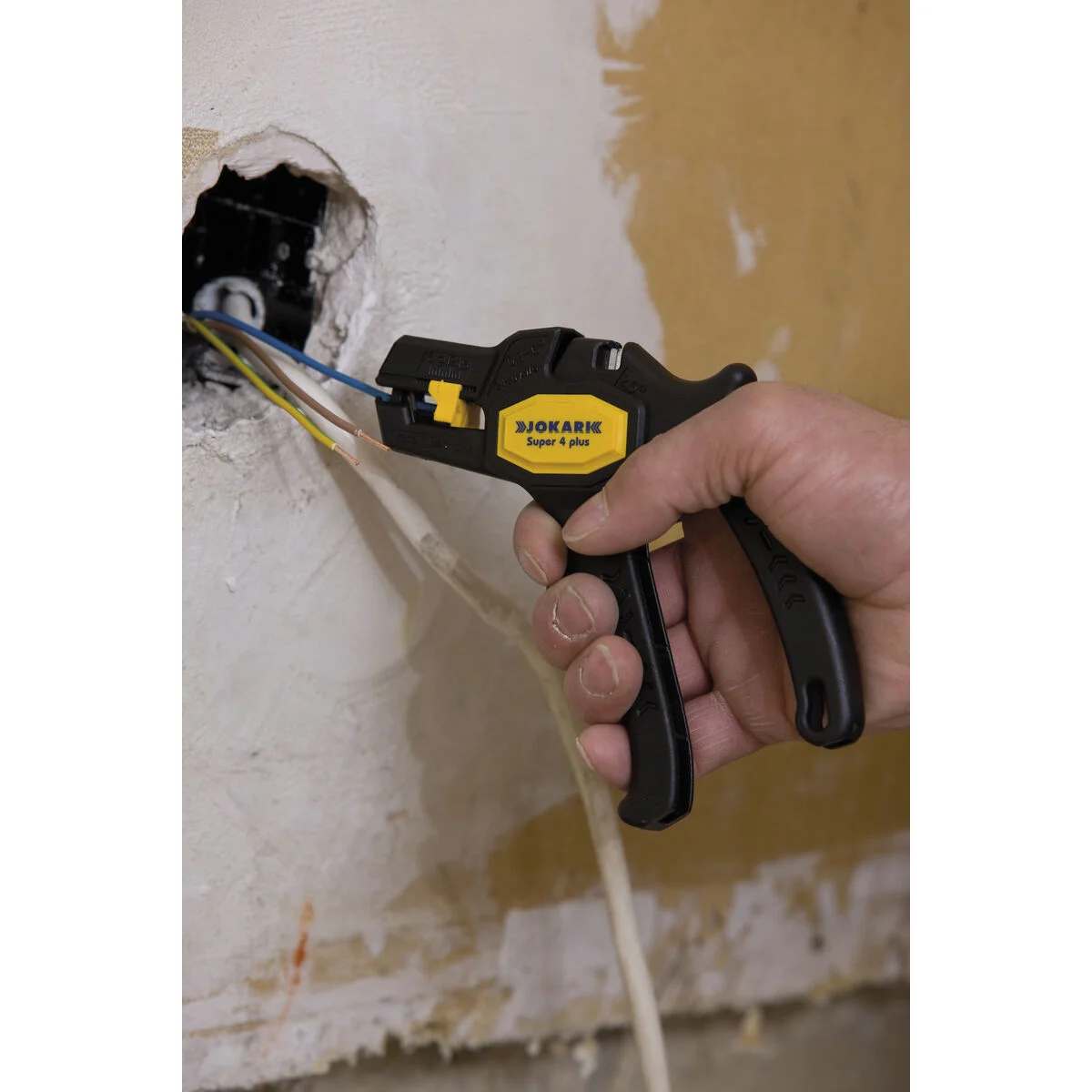 Alicates pelacables JOKARI Super 4 Plus