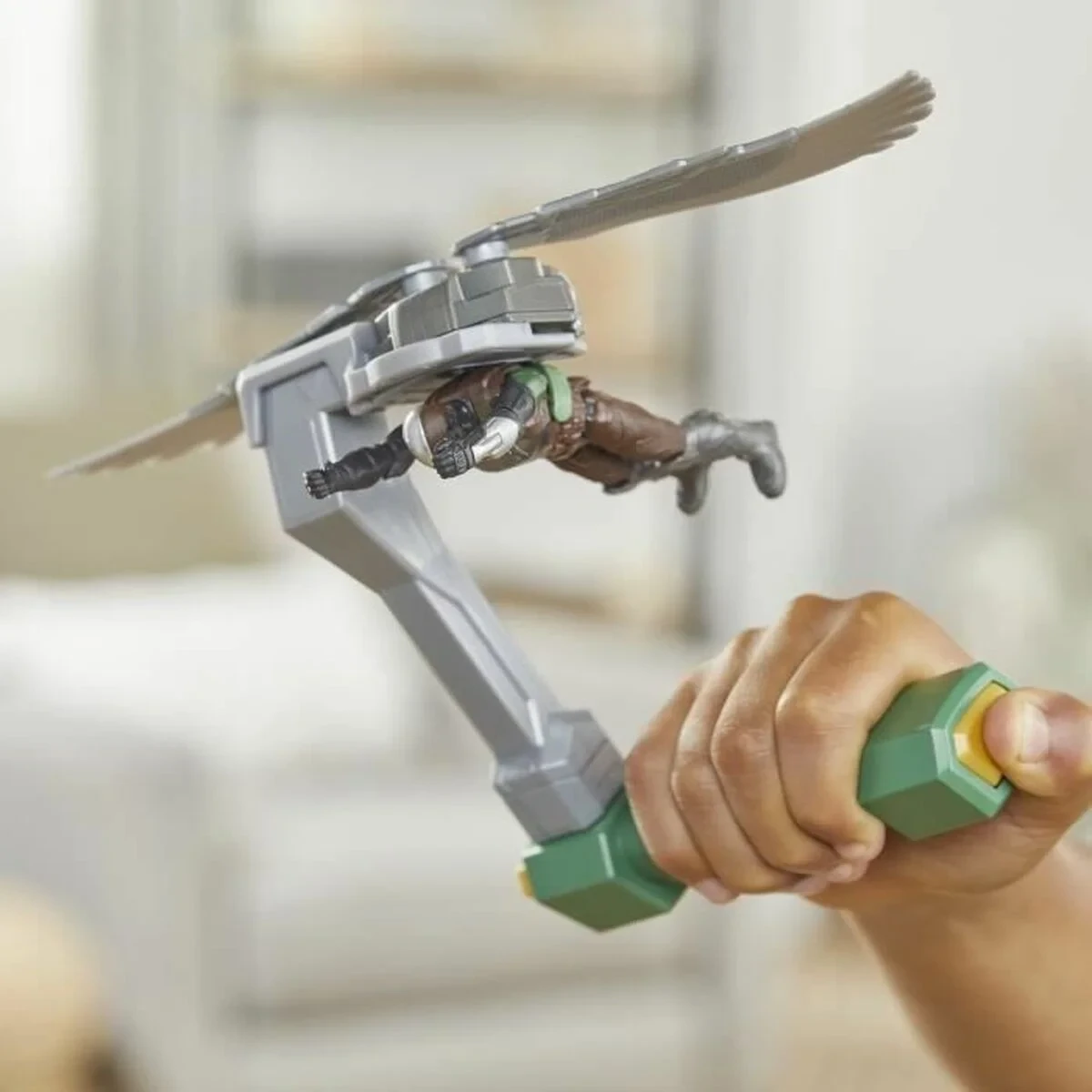 Figura Articulada Hasbro Halcón Milenario