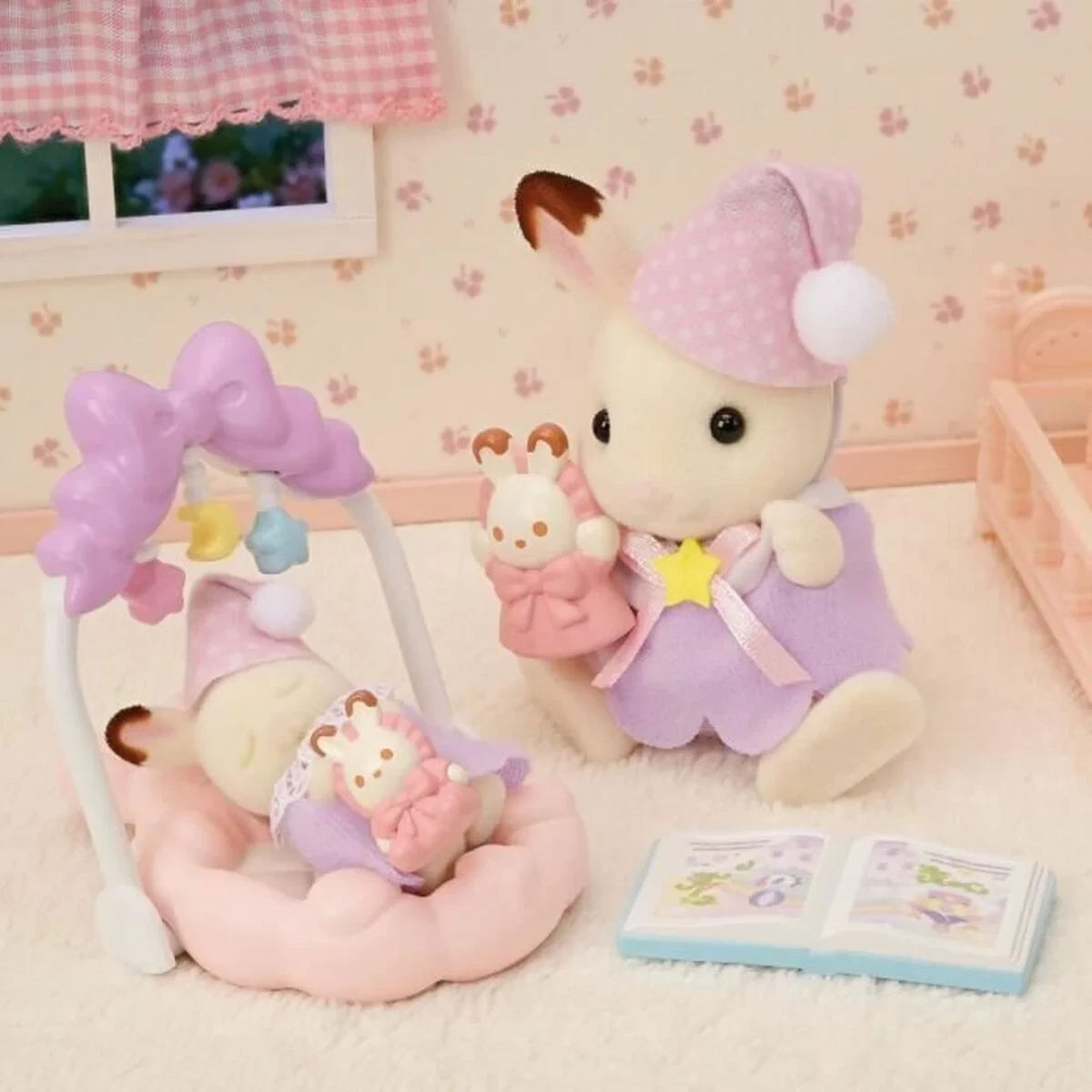Figura Articulada Sylvanian Families Las hermanas conejitas de chocolate: hora de dormir Niña