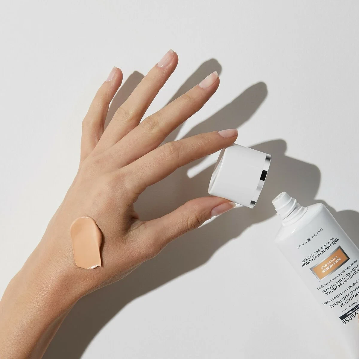 Protector Solar Facial Institut Esthederm PHOTO REVERSE 50 ml