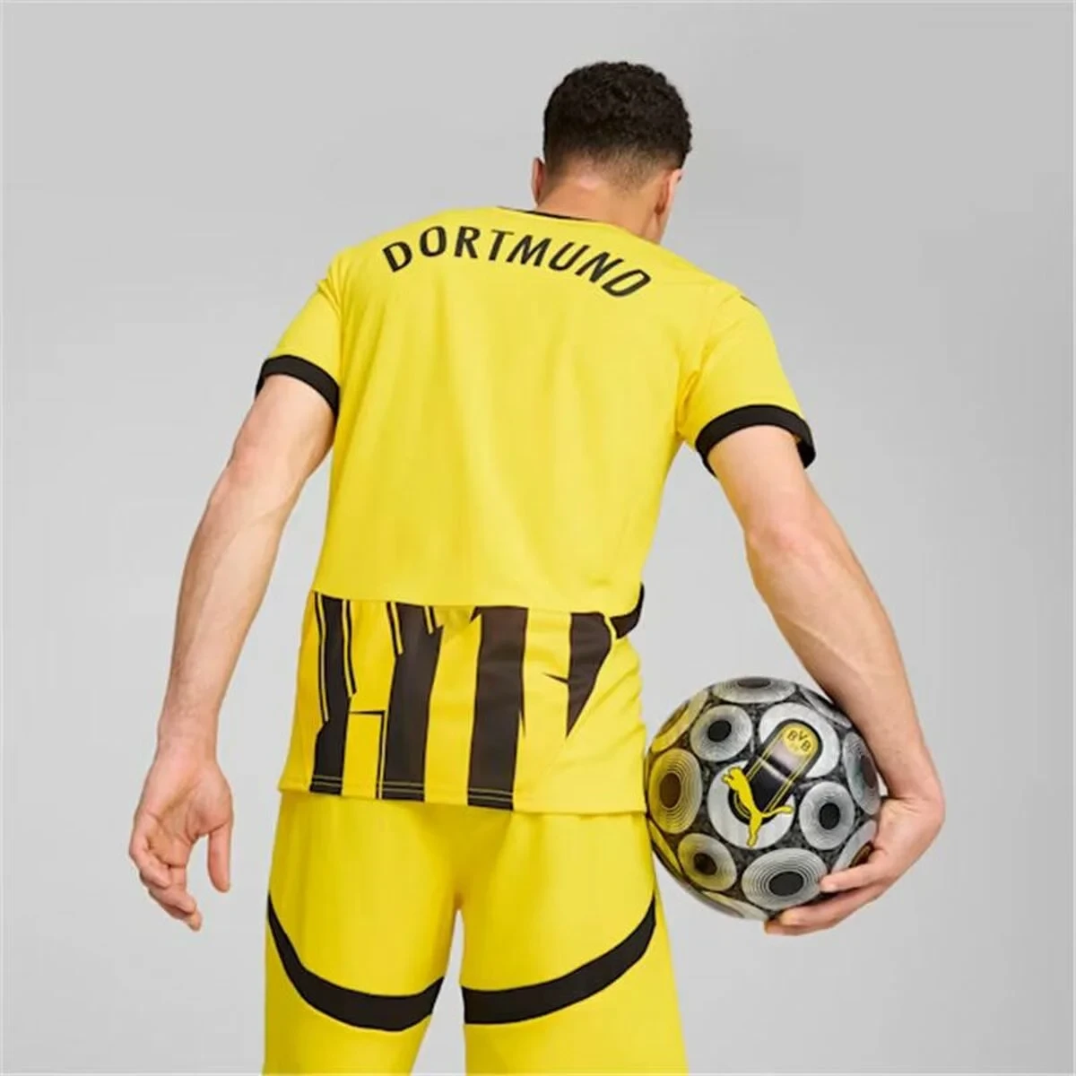 Camiseta de Fútbol de Manga Corta Hombre Puma Borussia Dortmund copa 24/25