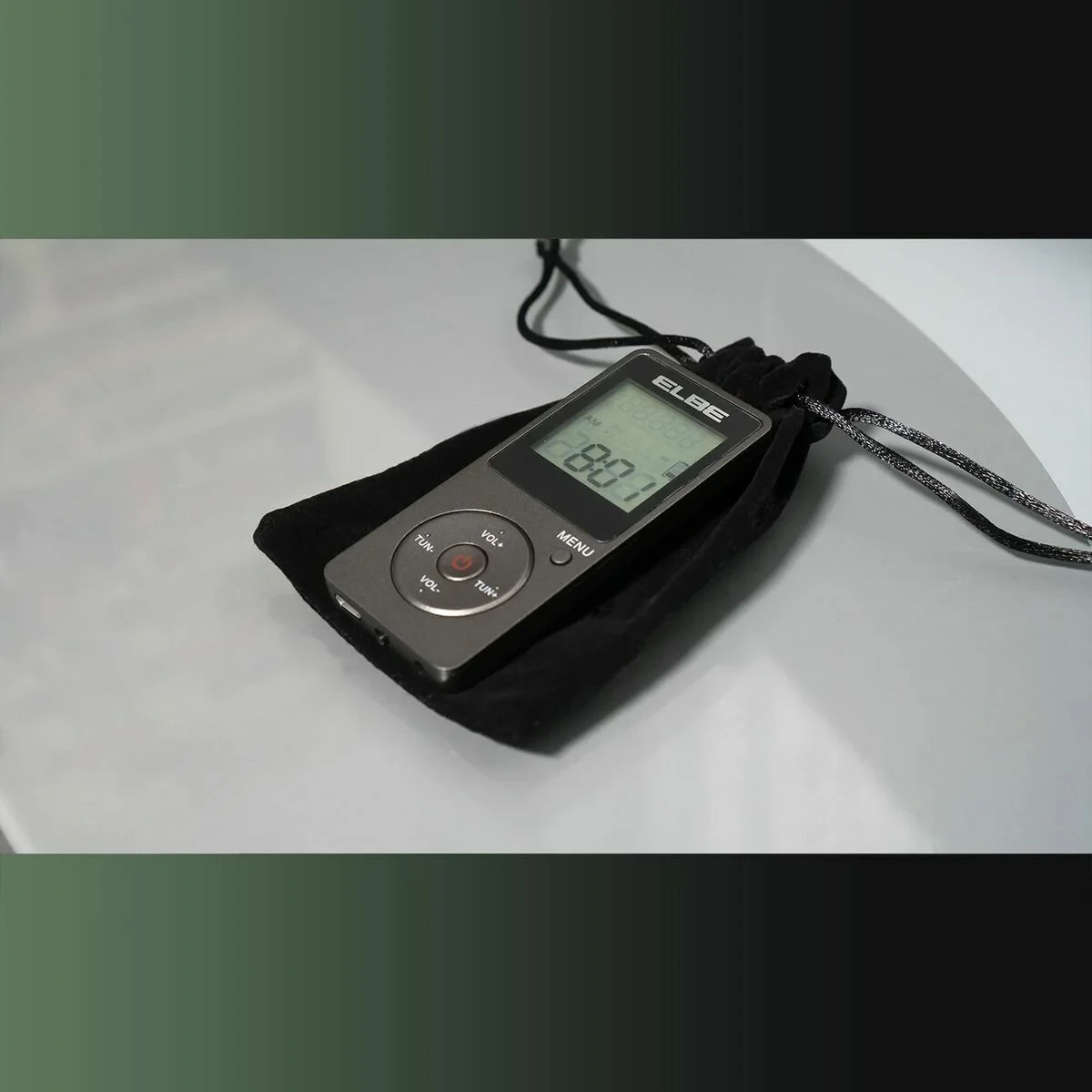 Radio Portátil ELBE RF-95 Gris oscuro Deportiva AM/FM