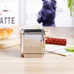 Llavero Guess JUMN04002JWSTBKT-U