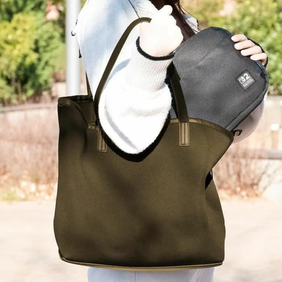 Estuche para Nintendo Switch HORI Negro