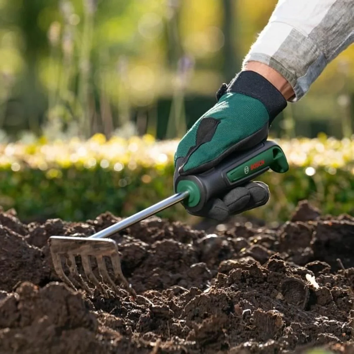 Rastrillo para jardín BOSCH Verde
