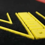 Alfombrilla para Coche MOMO MOMLCM4A7BR Universal