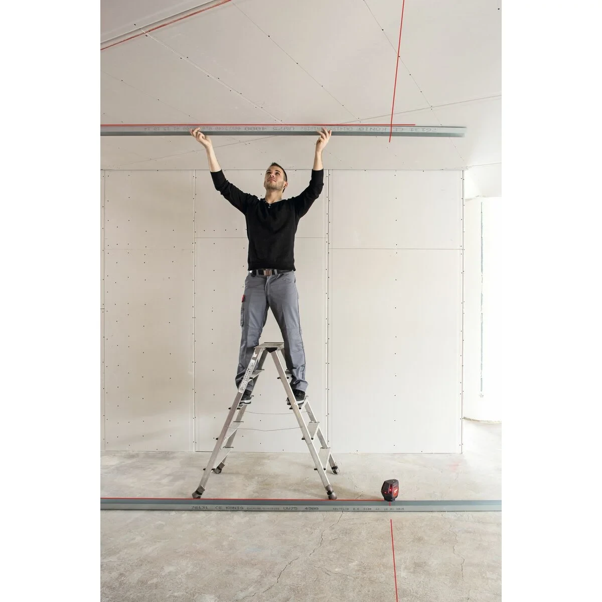 Nivel láser de líneas SOLA Crossline