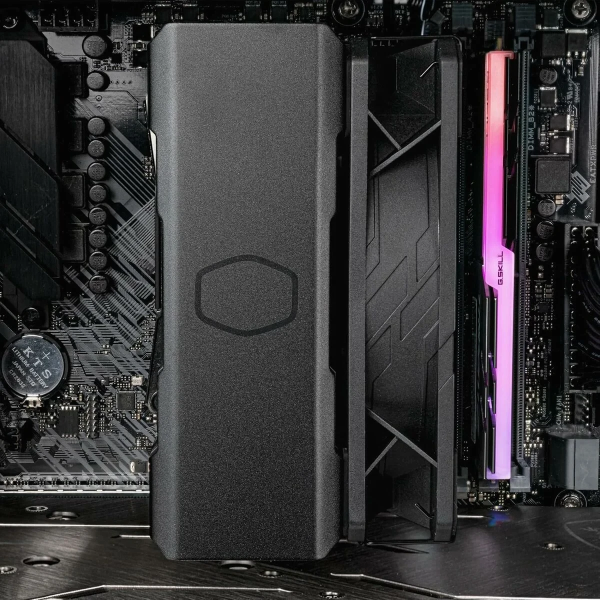 Ventilador de Caja Cooler Master RR-S4KK-25SN-R1