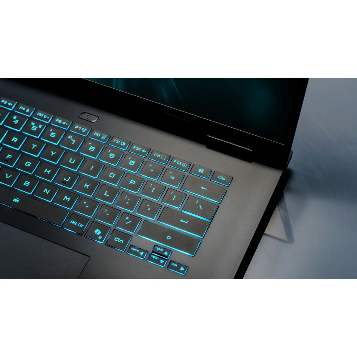 Laptop Gigabyte GAMING A16 CVHI3ES894SD 16" Intel Core i7-13620H 16 GB RAM 1 TB SSD geforce rtx 5060