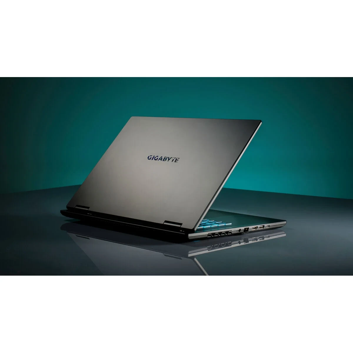 Laptop Gigabyte GAMING A16 CVHI3ES894SD 16" Intel Core i7-13620H 16 GB RAM 1 TB SSD geforce rtx 5060