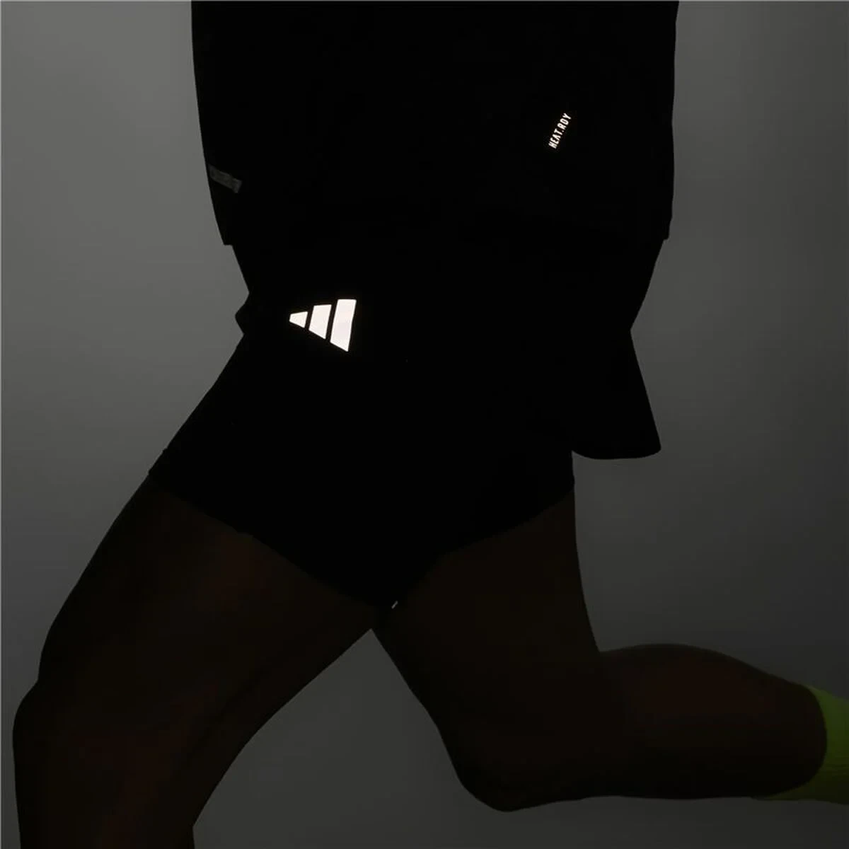 Pantalón Corto Deportivo Adidas Ultimate 2In1 Negro