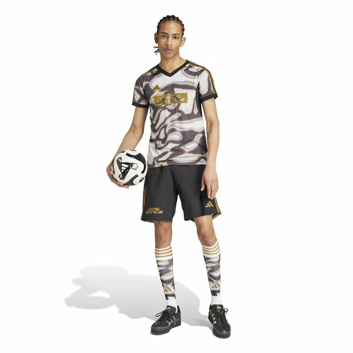 Pantalón Corto Deportivo Adidas Tiro Downtime Pride Negro