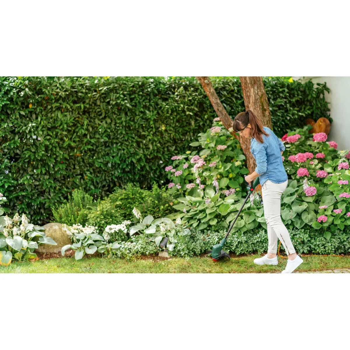 Desbrozadora multifunción BOSCH EasyGrassCut 18V-26