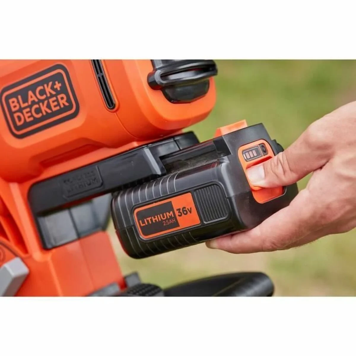 Soplador Black & Decker BCBLV3625L1 36 V