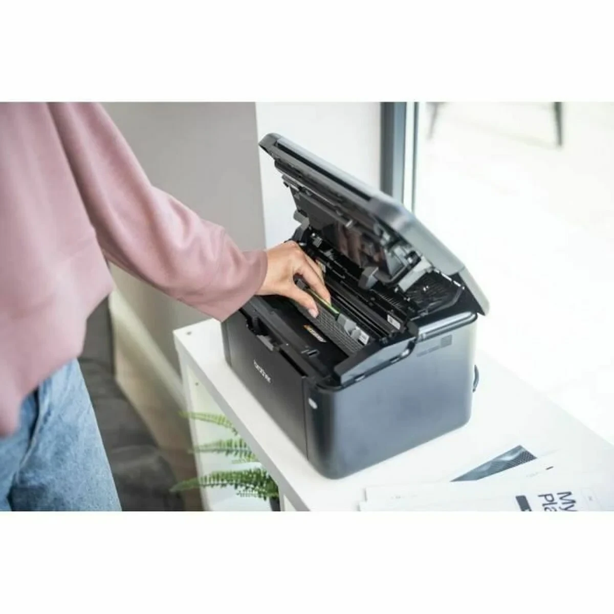 Impresora Láser Brother HLL1240WRE1