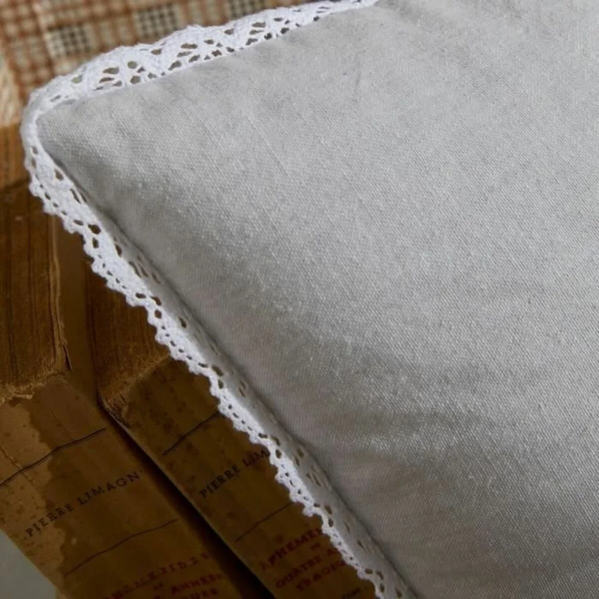 Cojín TODAY 40 x 40 cm