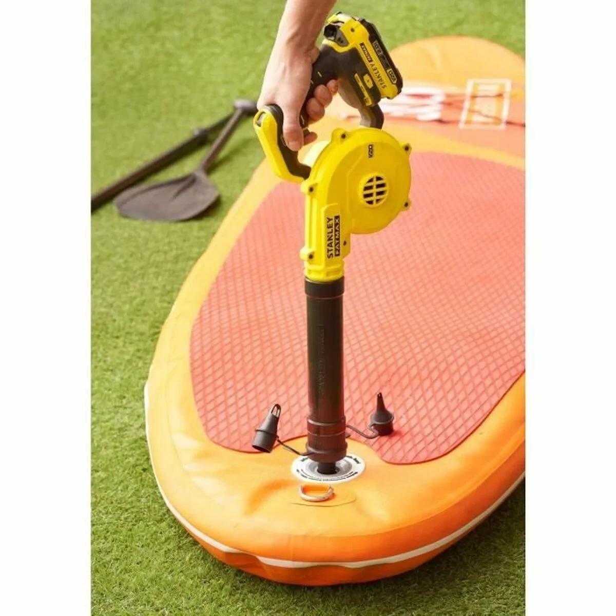 Soplador Stanley SFMCBL01B-XJ 18 V