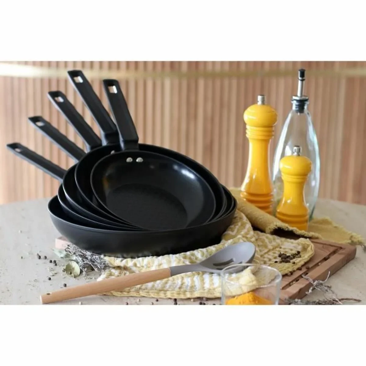 Sartén Menastyl Negro Aluminio Forjado Ø 20 cm