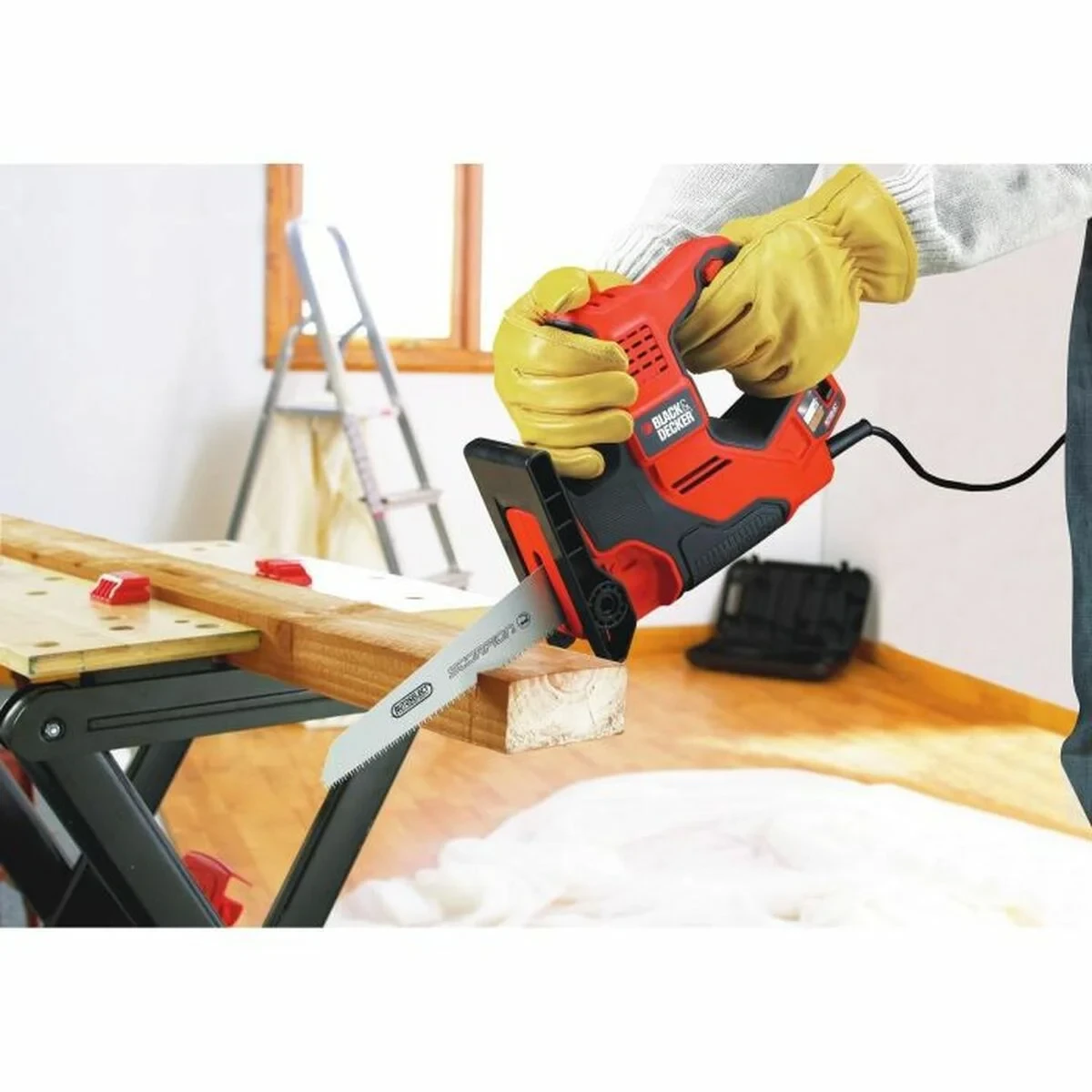 Batería de litio recargable Black & Decker Scorpion Autoselect 230 V