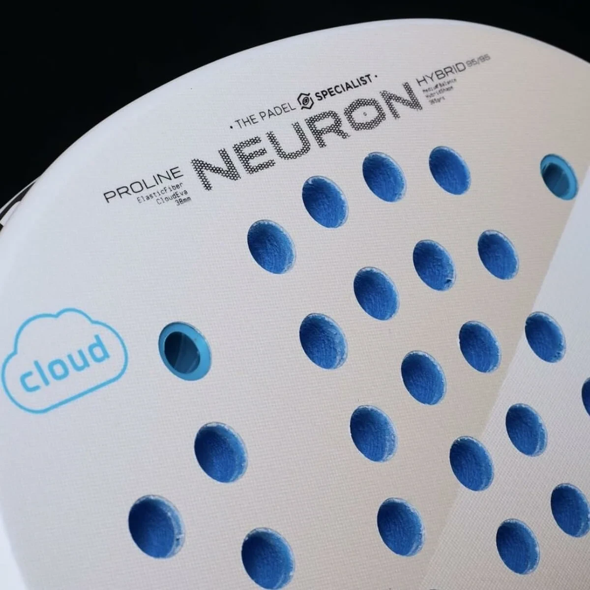 Pala de Pádel Bullpadel Neuron Cloud 2025