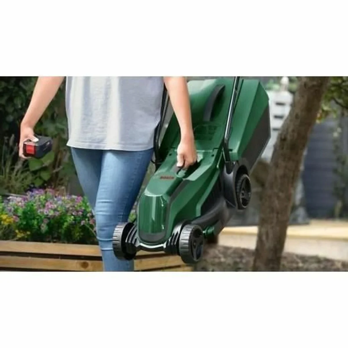 Cortacésped de Batería BOSCH Easy Mower 18V-32-200 31 L 18 V 32 cm
