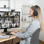 Auriculares con Micrófono Gaming Hama 00139937 Negro