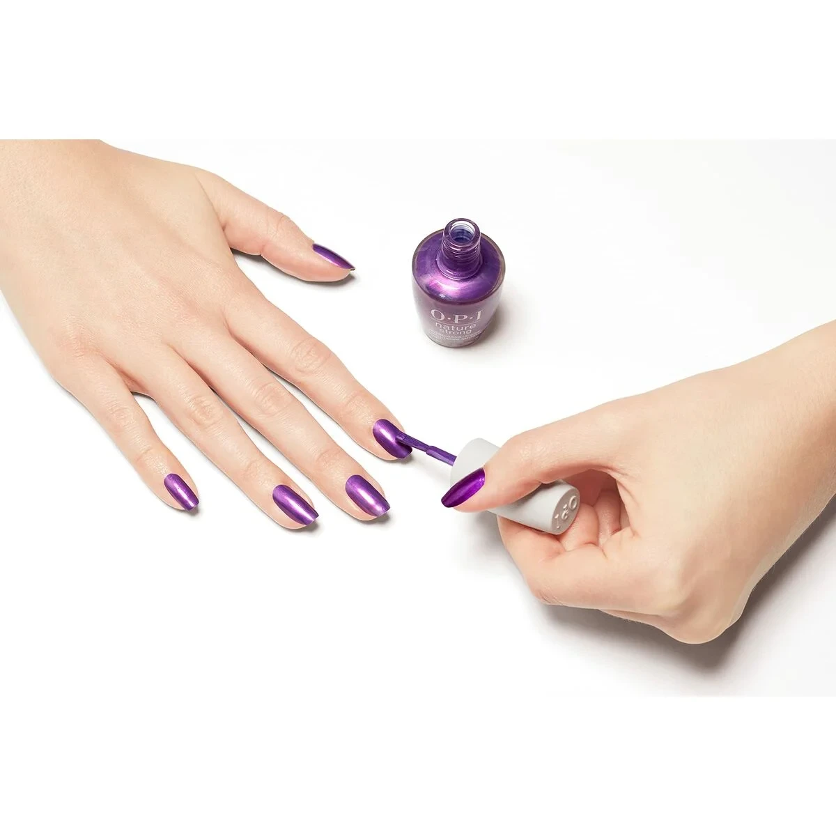 Corrector Facial Opi Nature Strong Achieve Grapeness 15 ml