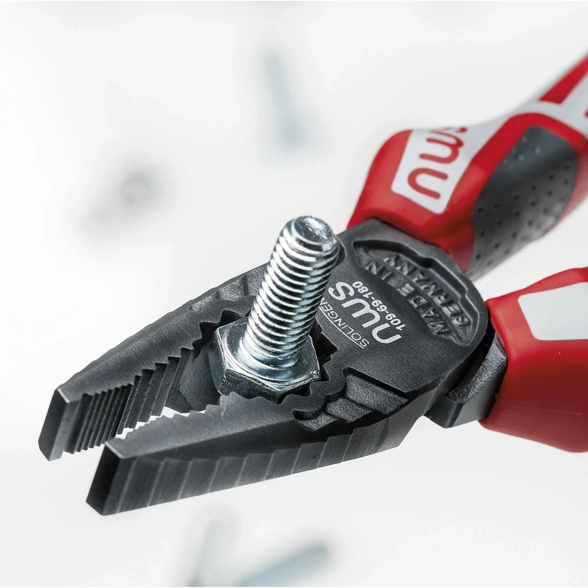 Alicates universales NWS Serie 69 12 mm 18 mm 18 cm