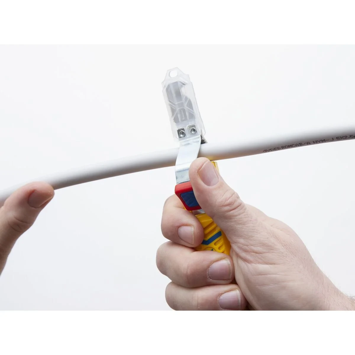 Pelacables JOKARI Secura Nº 28H