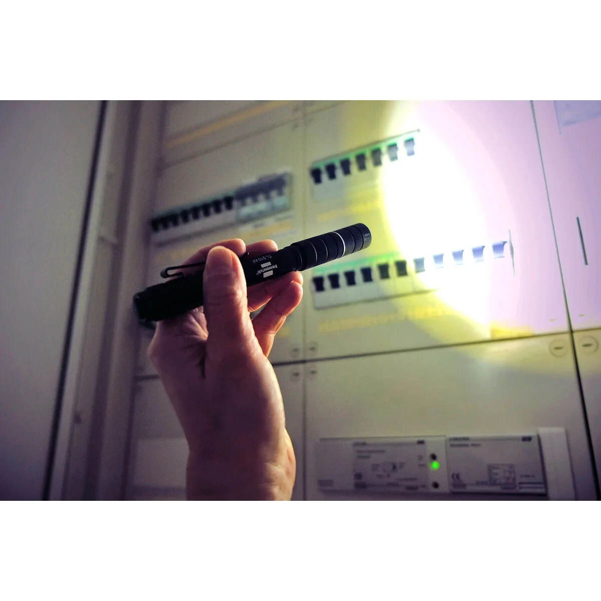 Linterna LED Brennenstuhl 1173750003 200 Lm