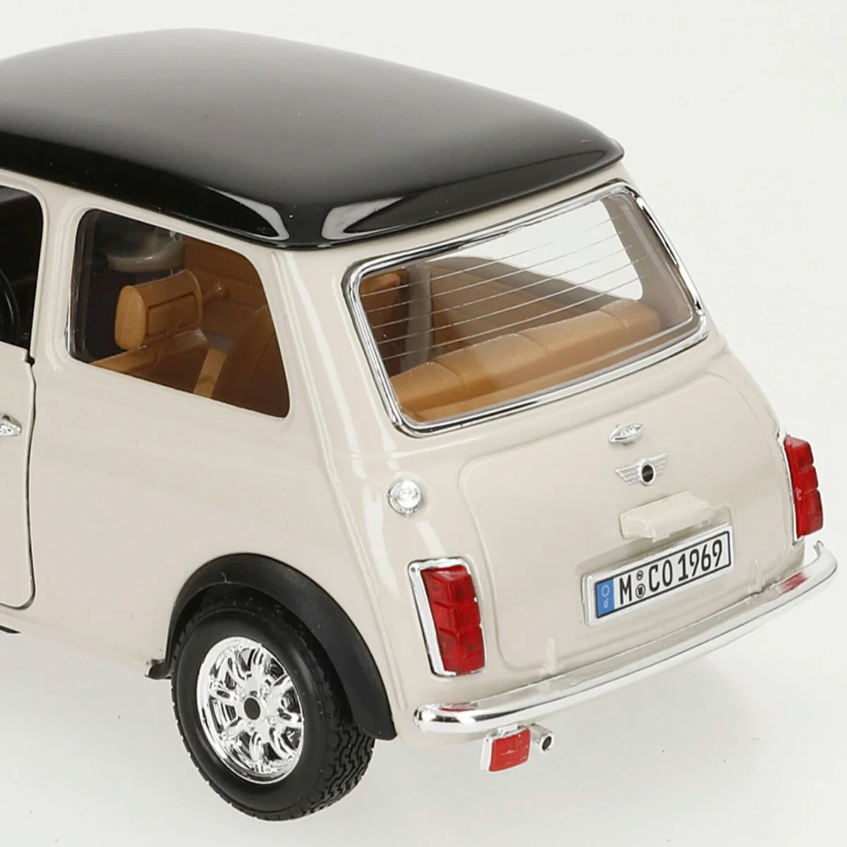Coche Bburago GT-Mini Cooper(1969) 1:18