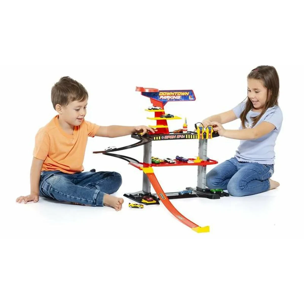 Garaje Parking con Vehículos Moltó