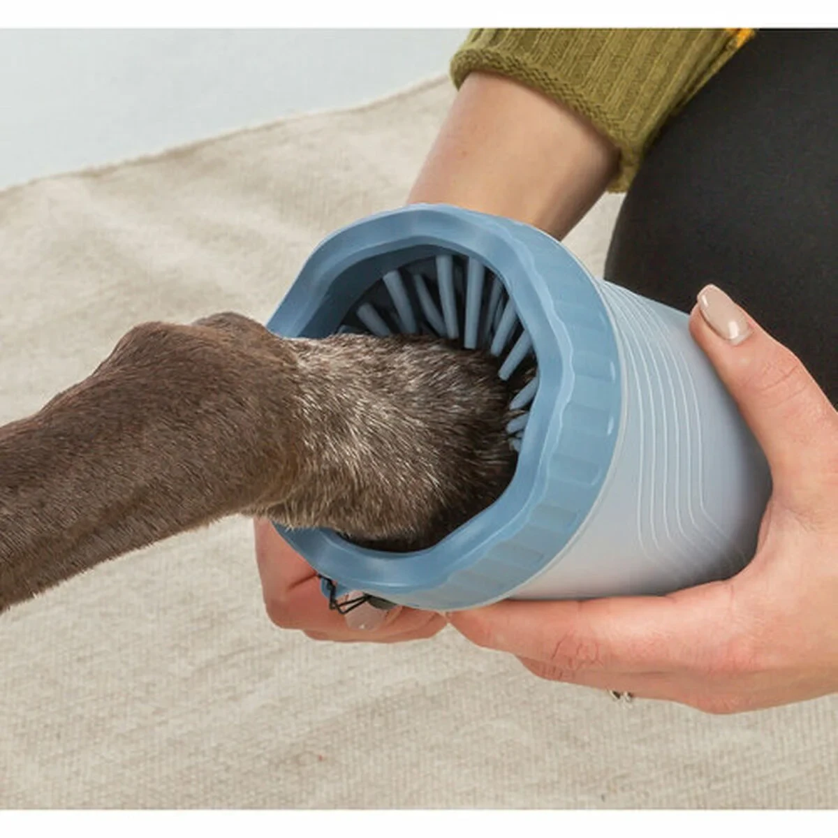 Limpiador de Patas para Perros Trixie Azul M/L